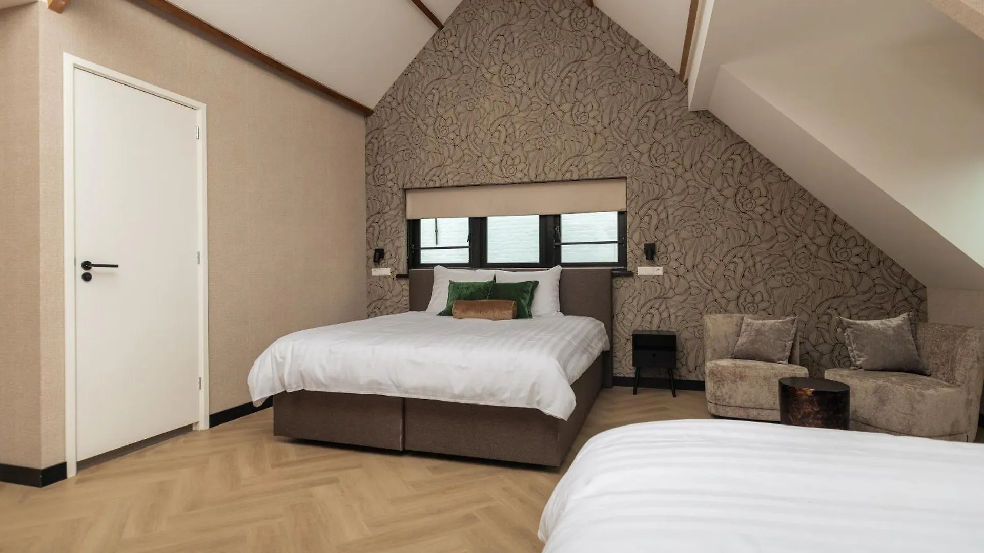 ****  Hotel Twenty-Three Amsterdam Airport Hoofddorp Nederland