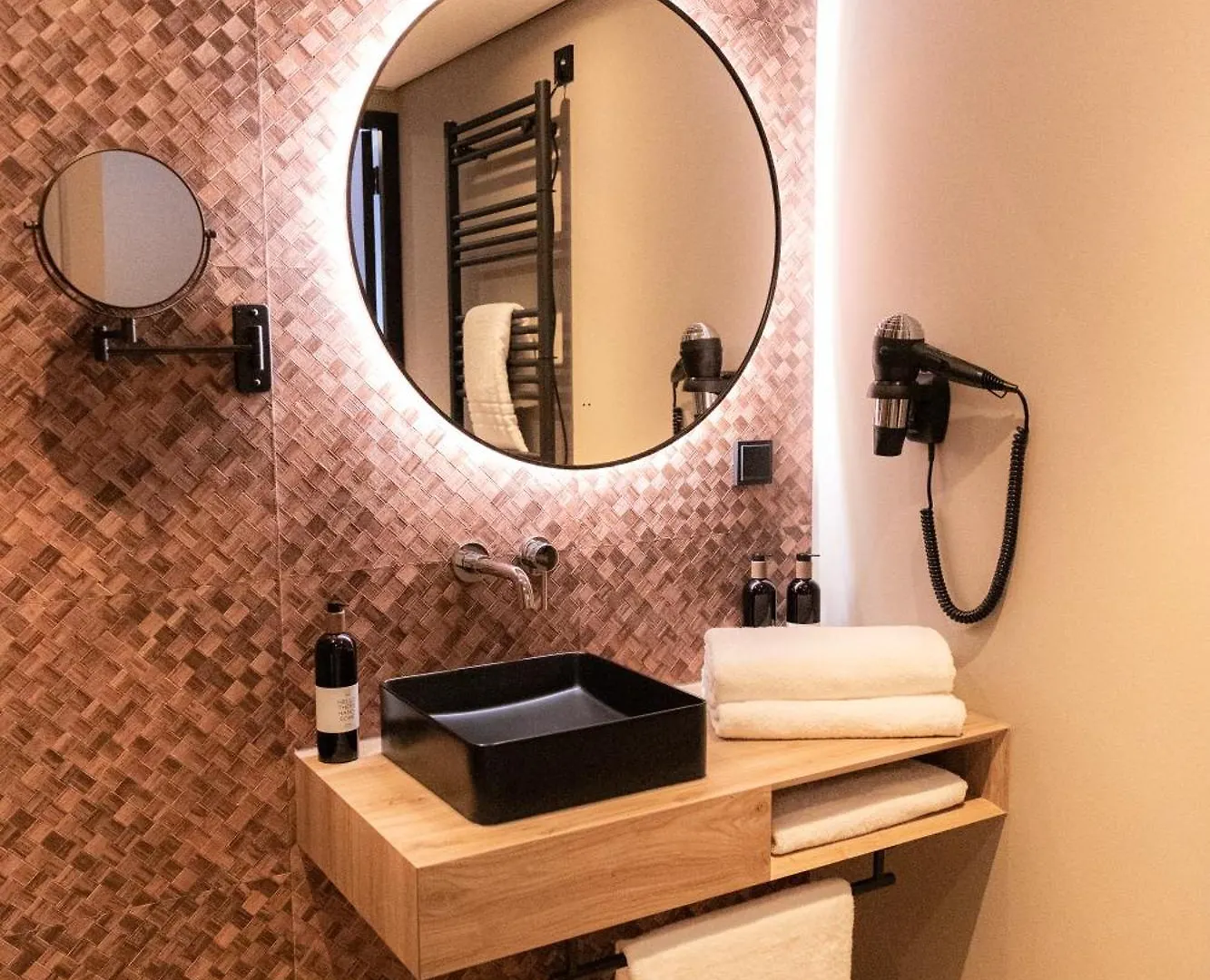 Hotel Twenty-Three Amsterdam Airport Hoofddorp 4*,  Nederland